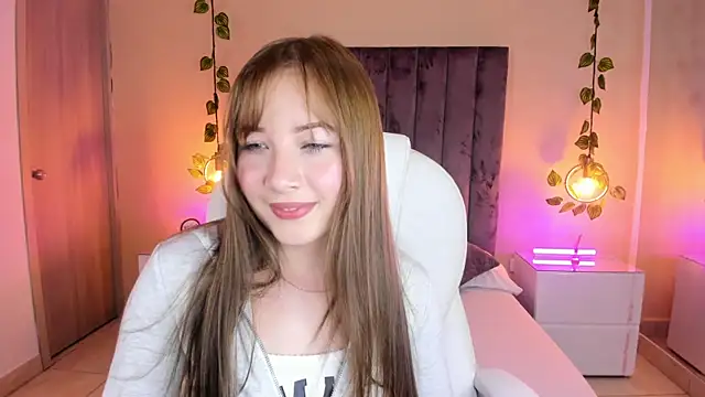 Snapshot of Dahlia_Rousse chatting on 09.12.25 Dahlia Rousse online show from 09.12.25