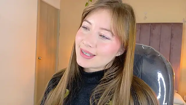 Snapshot of Dahlia_Rousse chatting on 02.10.26 Dahlia Rousse online show from 02.10.26