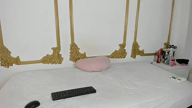 Cristal Bons online show from 03.12.25