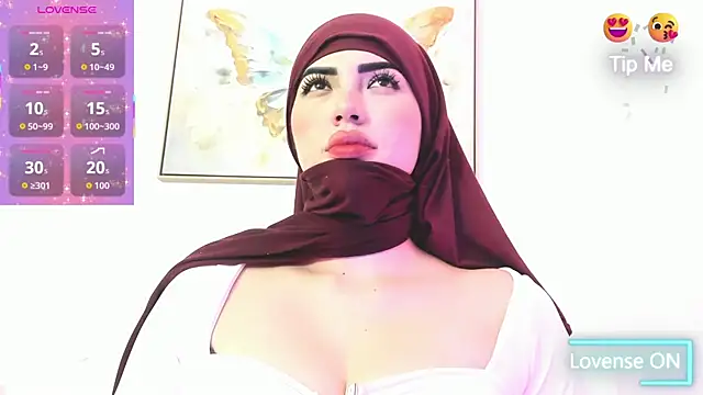 Snapshot of taylorsmiiith_ chatting on 12.19.25 taylorsmiiith online show from 12.19.25