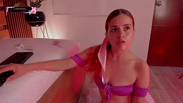 Snapshot of alliss_ginger_ chatting on 01.17.26 alliss ginger online show from 01.17.26