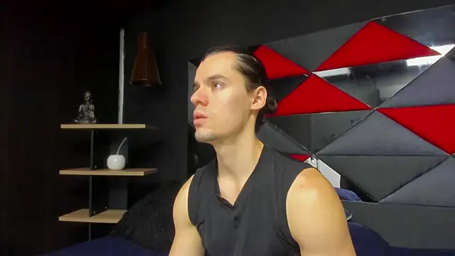 Snapshot of maxi_styles chatting on 02.06.26 maxi styles online show from 02.06.26