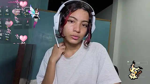 Snapshot of Lovelyamyy chatting on 11.03.25 Lovelyamyy online show from 11.03.25