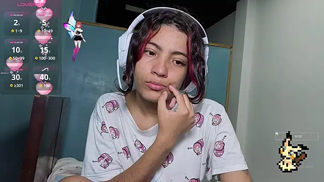 Snapshot of Lovelyamyy chatting on 11.05.25 Lovelyamyy online show from 11.05.25