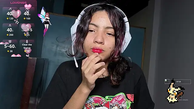 Snapshot of Lovelyamyy chatting on 11.07.25 Lovelyamyy online show from 11.07.25