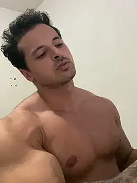 Snapshot of Lucasfit24 chatting on 02.09.25 Lucasfit24 online show from 02.09.25