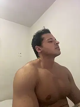 Snapshot of Lucasfit24 chatting on 02.09.25 Lucasfit24 online show from 02.09.25