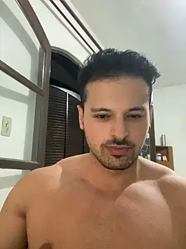 Snapshot of Lucasfit24 chatting on 03.09.25 Lucasfit24 online show from 03.09.25