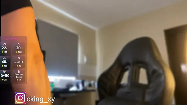 Snapshot of Lucasfit24 chatting on 09.24.25 Lucasfit24 online show from 09.24.25