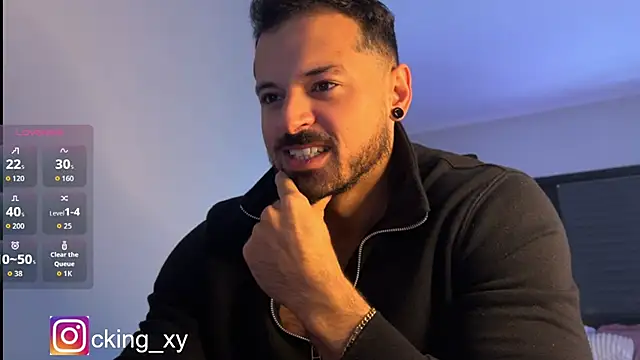 Snapshot of Lucasfit24 chatting on 10.10.25 Lucasfit24 online show from 10.10.25