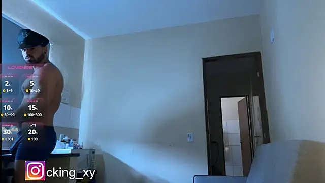 Snapshot of Lucasfit24 chatting on 10.13.25 Lucasfit24 online show from 10.13.25