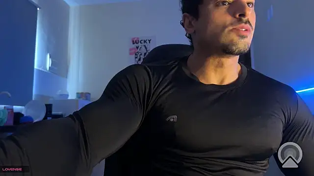 Snapshot of Lucasfit24 chatting on 05.07.26 Lucasfit24 online show from 05.07.26