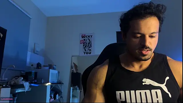 Snapshot of Lucasfit24 chatting on 05.14.26 Lucasfit24 online show from 05.14.26