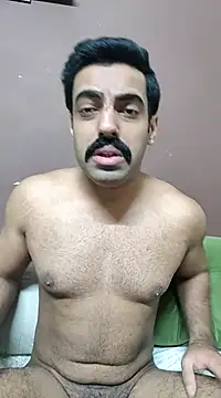 Snapshot of vaibhavchugh38 chatting on 02.13.25 vaibhavchugh38 online show from 02.13.25