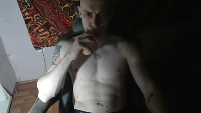 Snapshot of johnny_positive chatting on 11.06.25 johnny positive online show from 11.06.25