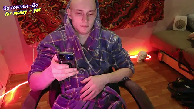 Snapshot of johnny_positive chatting on 11.20.25 johnny positive online show from 11.20.25