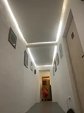 MountJohnXL online show from 04.03.26