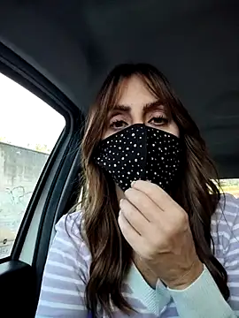 Snapshot of Akemi_rossi chatting on 10.19.25 Akemi rossi online show from 10.19.25