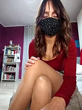 Snapshot of Akemi_rossi chatting on 10.26.25 Akemi rossi online show from 10.26.25