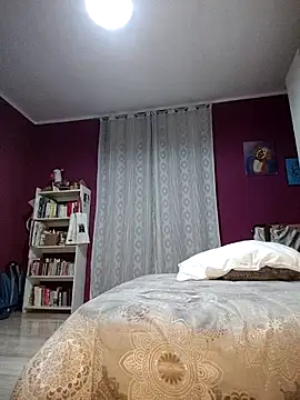 Snapshot of Akemi_rossi chatting on 11.12.25 Akemi rossi online show from 11.12.25