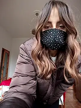 Snapshot of Akemi_rossi chatting on 11.28.25 Akemi rossi online show from 11.28.25