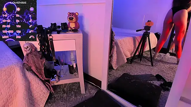 coral jonesss online show from 01.15.26