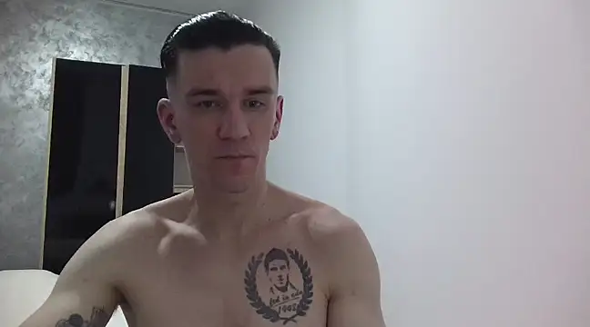 NathanNate0410 online show from 01.20.25
