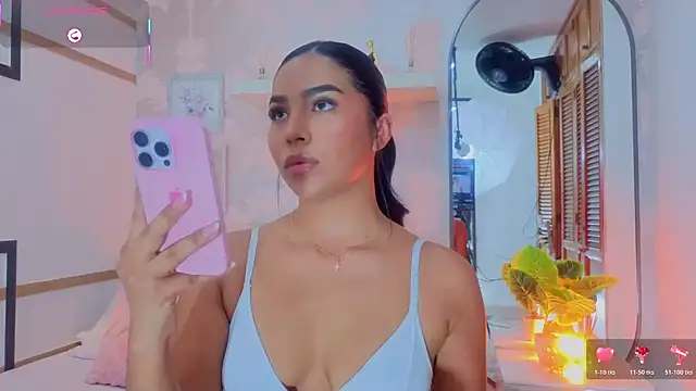 CharlotteGraay online show from 04.14.26