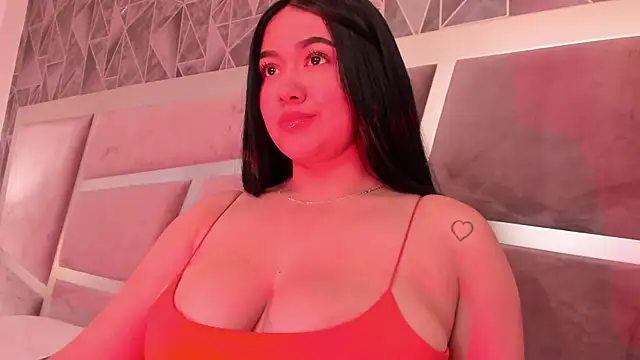 Snapshot of Sara__collins__ chatting on 03.06.25 Sara collins online show from 03.06.25