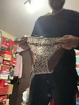 leonardohot1987 online show from 01.14.25