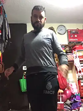 leonardohot1987 online show from 02.13.25