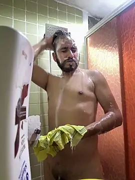 leonardohot1987 online show from 03.21.25