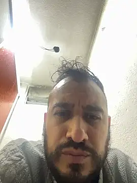 leonardohot1987 online show from 12.22.25