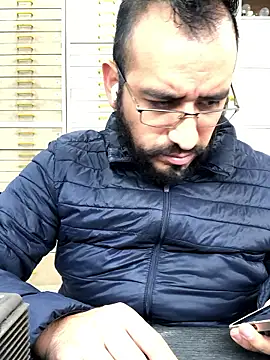 Snapshot of leonardohot1987 chatting on 01.08.26 leonardohot1987 online show from 01.08.26