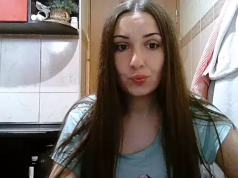 Snapshot of Yuliia30 chatting on 09.24.25 Yuliia30 online show from 09.24.25