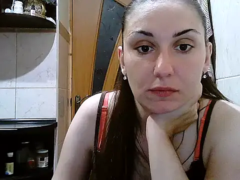 Snapshot of Yuliia30 chatting on 10.02.25 Yuliia30 online show from 10.02.25