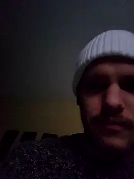 Snapshot of SoxxyNsh chatting on 12.21.25 SoxxyNsh online show from 12.21.25