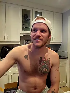 Snapshot of SoxxyNsh chatting on 02.28.26 SoxxyNsh online show from 02.28.26