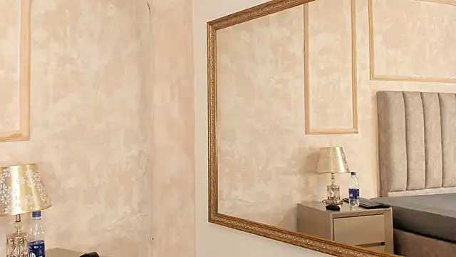 Snapshot of LilaBeily chatting on 01.29.25 LilaBeily online show from 01.29.25