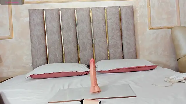 Snapshot of LilaBeily chatting on 02.05.25 LilaBeily online show from 02.05.25