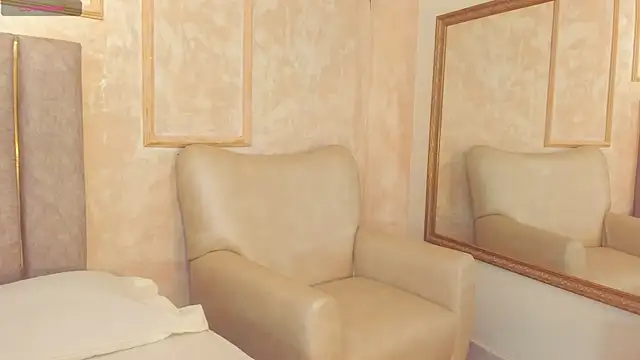 Snapshot of LilaBeily chatting on 02.07.25 LilaBeily online show from 02.07.25