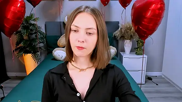 Snapshot of JesssWalker chatting on 02.19.25 JesssWalker online show from 02.19.25