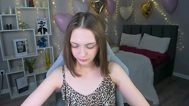 JesssWalker online show from 02.15.26