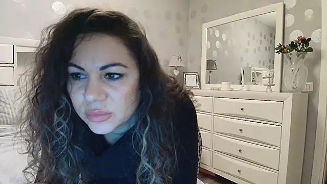 VixenVibesX online show from 03.13.25