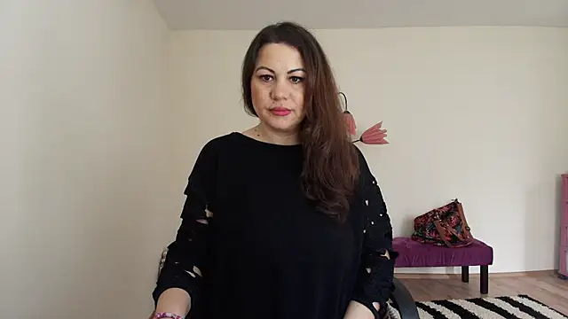 VixenVibesX online show from 04.21.26