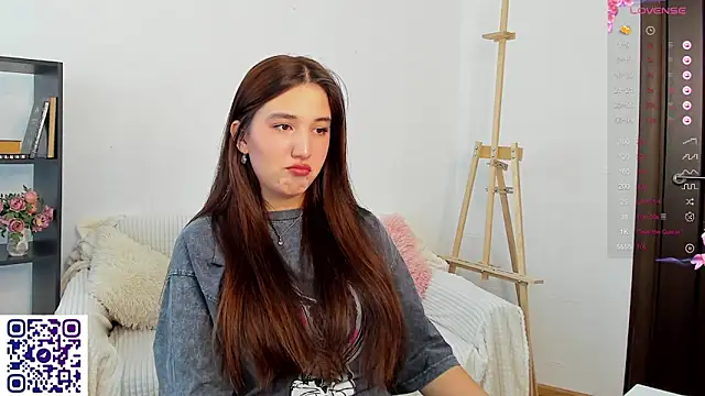 anna elfi online show from 02.23.25