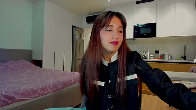 anna elfi online show from 09.22.25