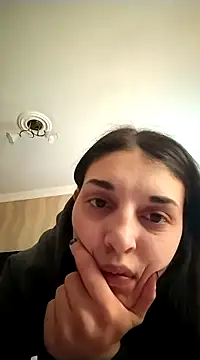 Rosanna Rennie online show from 01.18.25