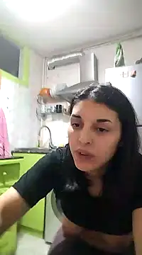 Rosanna Rennie online show from 01.20.25