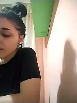 Rosanna Rennie online show from 01.25.25